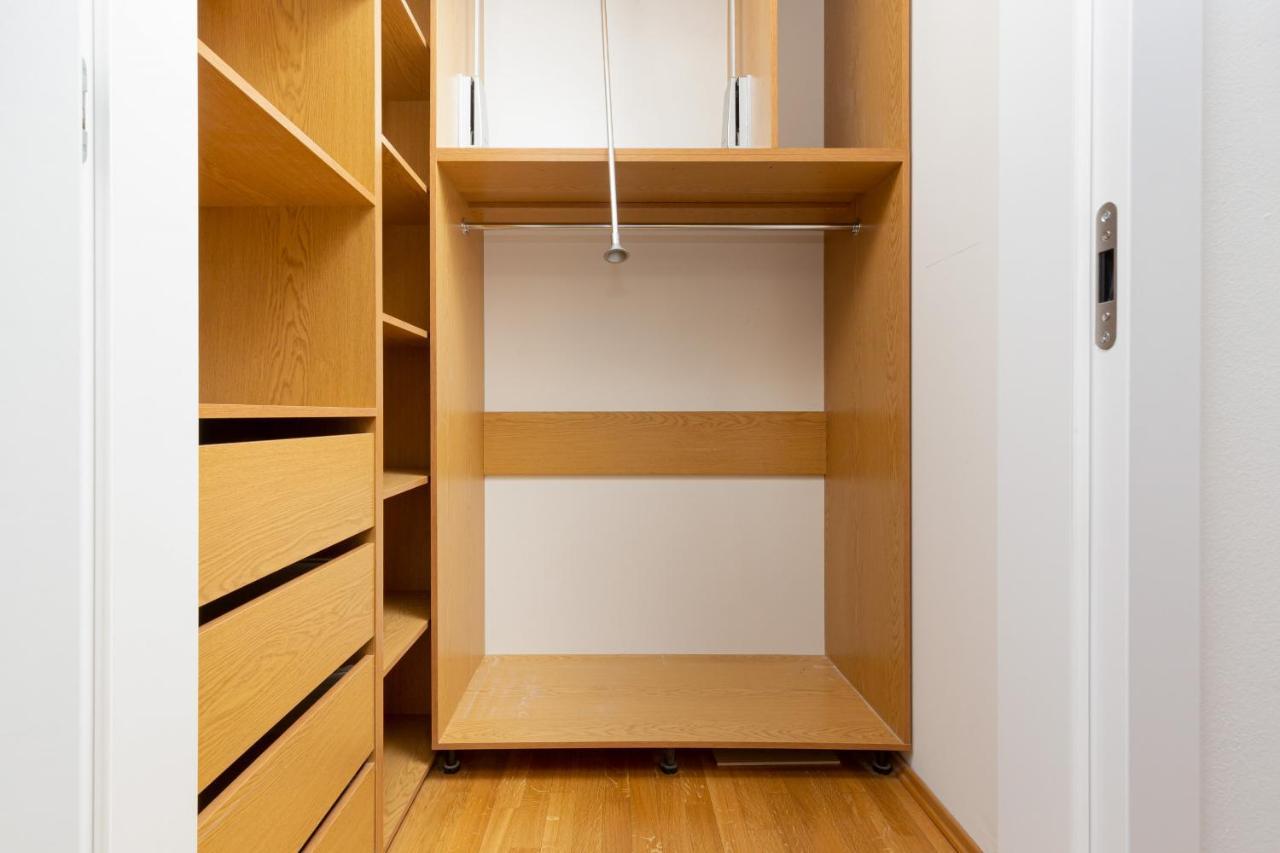 Park Arkadia Apartment With Parking Mokotow By Noclegi Renters ワルシャワ エクステリア 写真